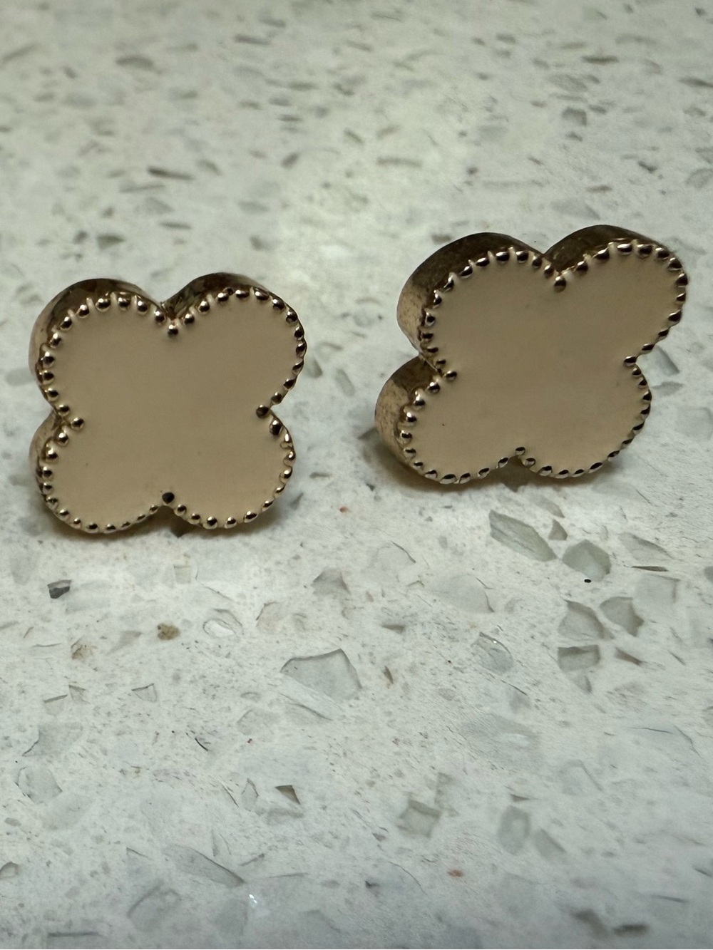 enamel sweet Alhambra gold plated earrings nwt beige ivory color